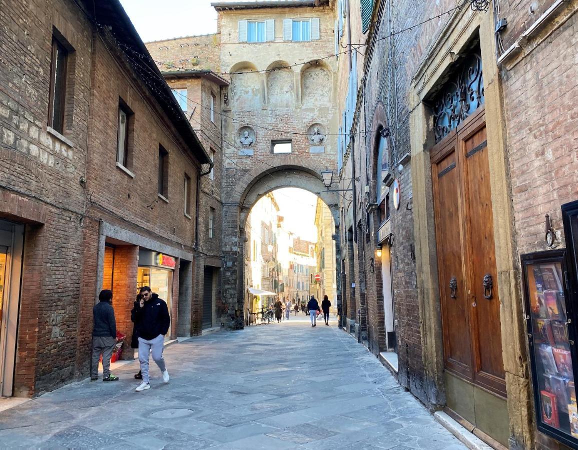 Il Mondo Di Claire - Cozy And Charm Siena Exterior foto